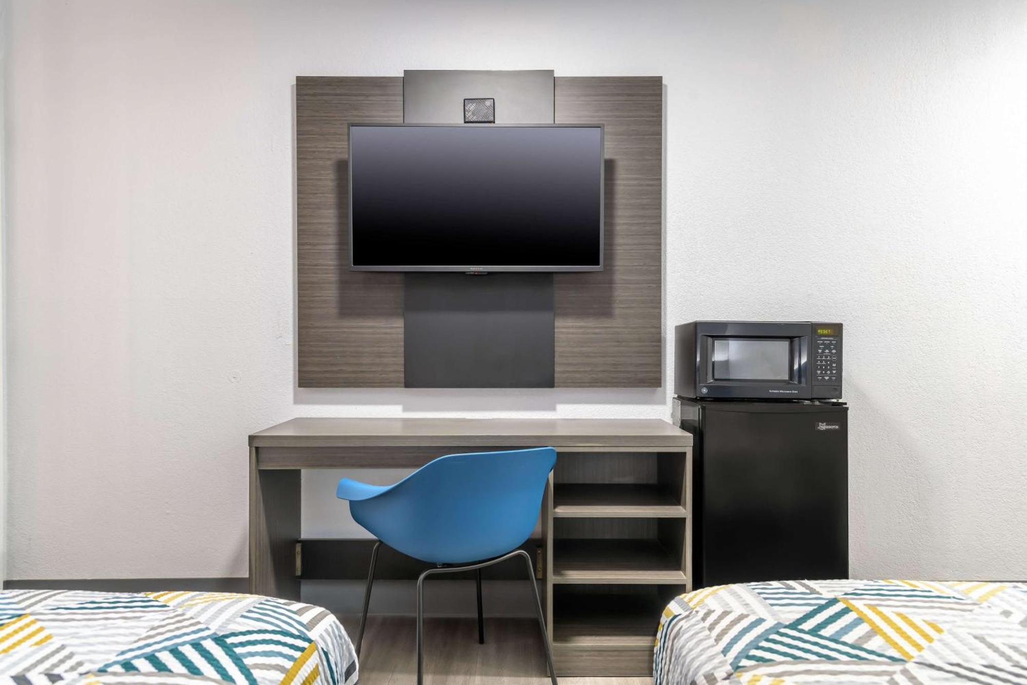 Home 6 Motel โทพิกา ภายนอก รูปภาพ