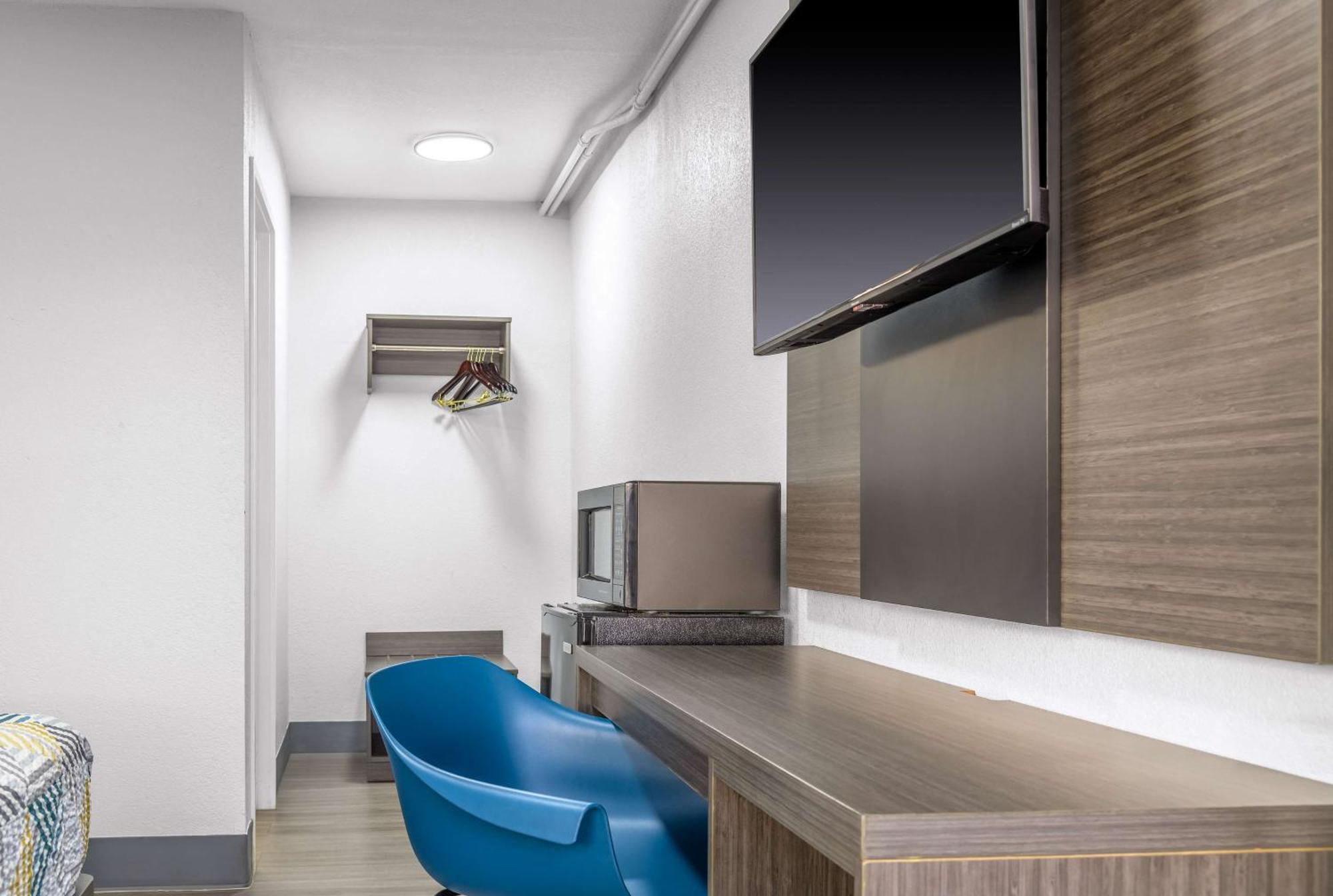 Home 6 Motel โทพิกา ภายนอก รูปภาพ